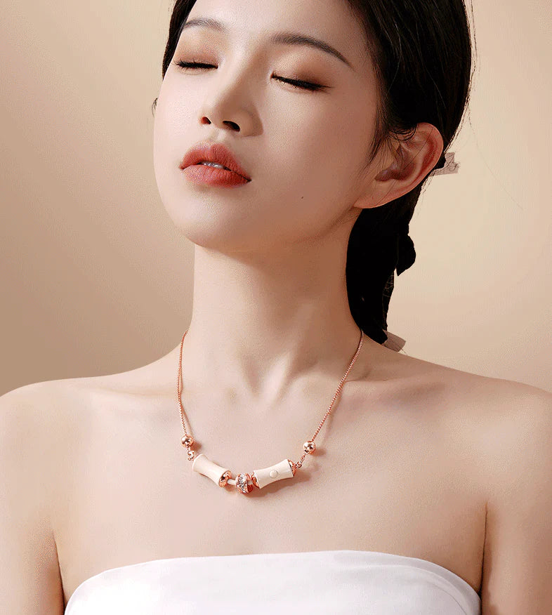 2025 Svakom Bamboo pro Clitoral Massage Vibrator