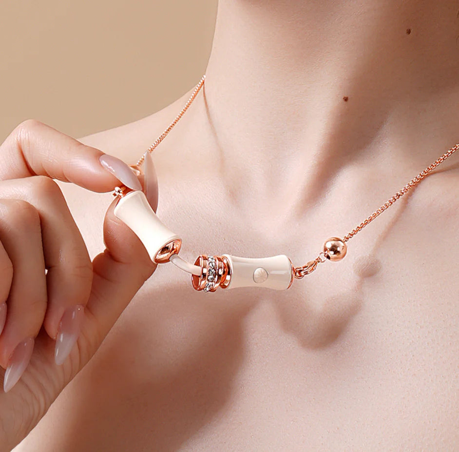 2025 Svakom Bamboo pro Clitoral Massage Vibrator