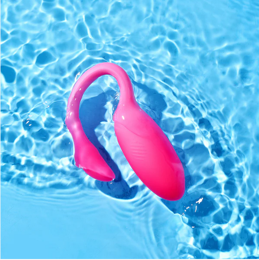 Magic Motion Magic Flamingo Max App controlled Female Vibrating Bullet