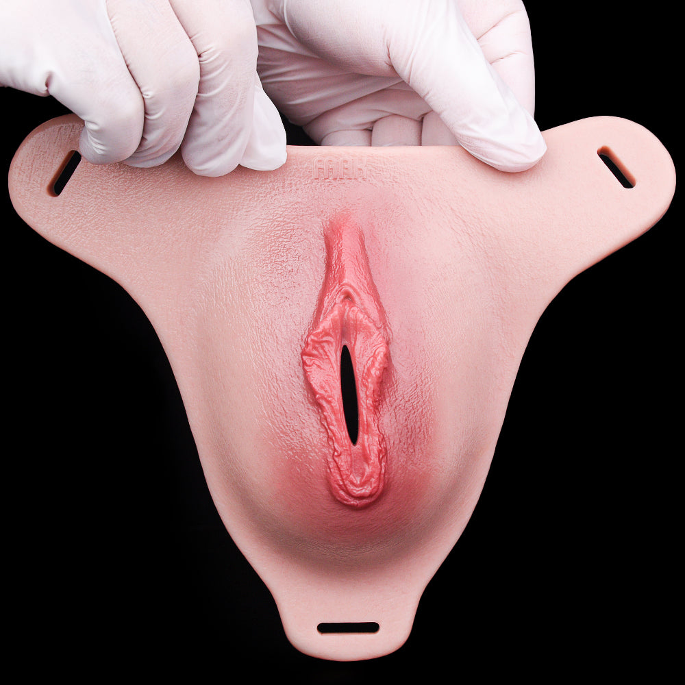 G1152 Wearable Fantasy Realistic Pussy Pant Exclusive Gay Sex Kit for Male Homosexual Play